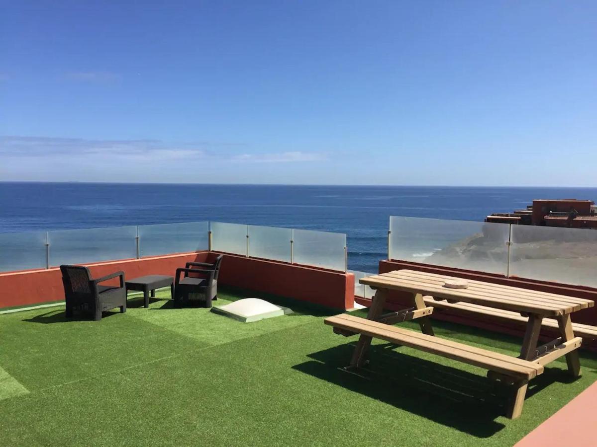Loft With Balcony Sea View Apartment Playa Del Hombre Exterior photo