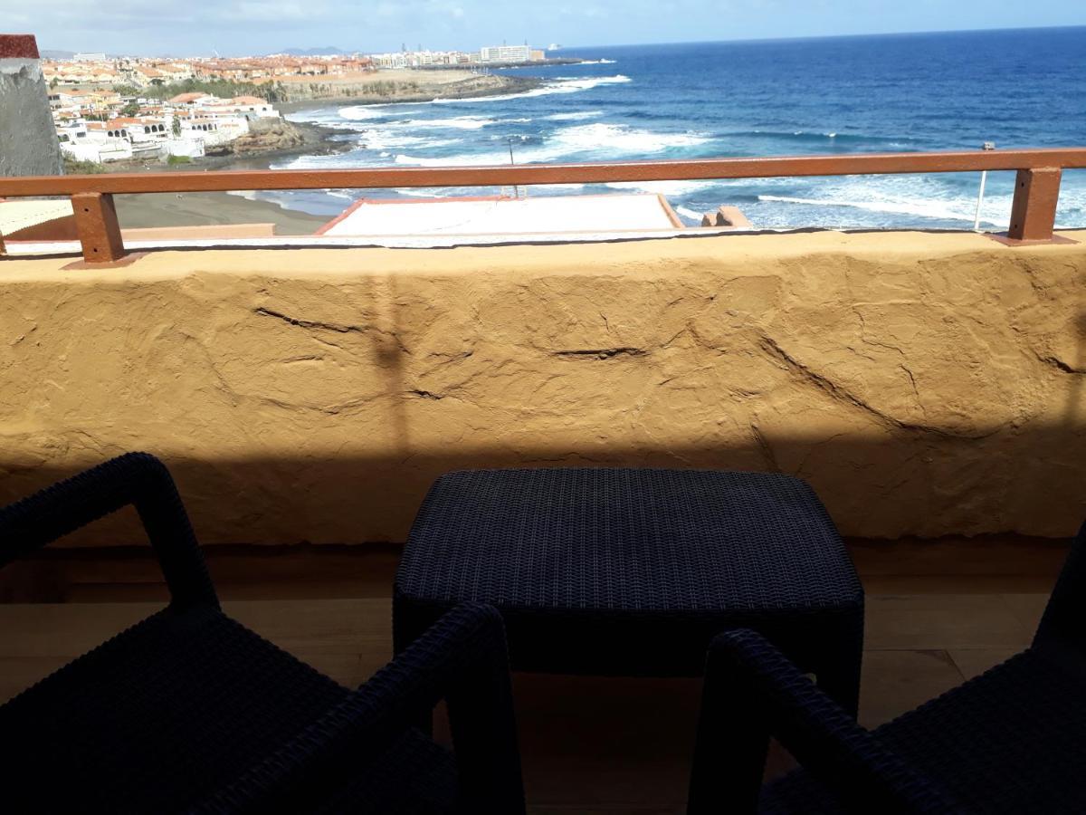 Loft With Balcony Sea View Apartment Playa Del Hombre Exterior photo